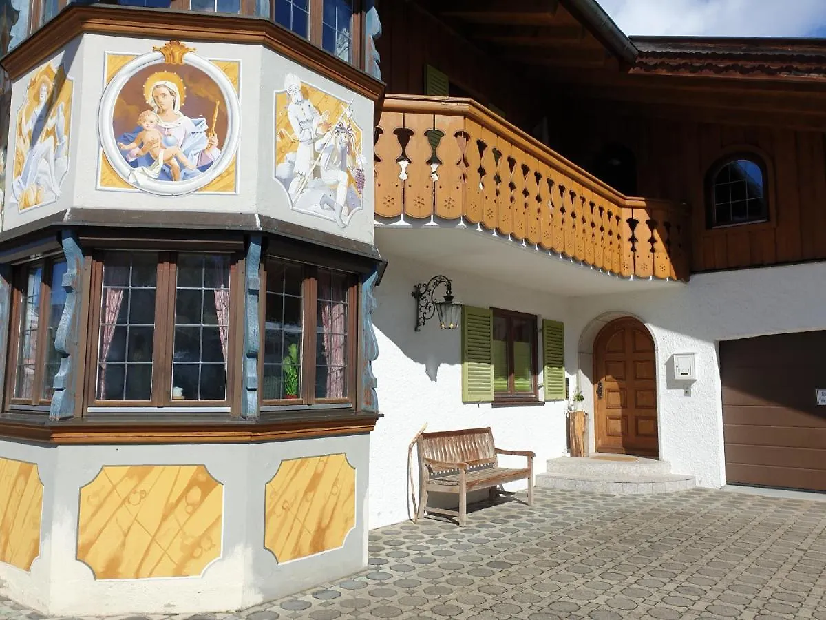 Haus Bergrausch Apartment Krun